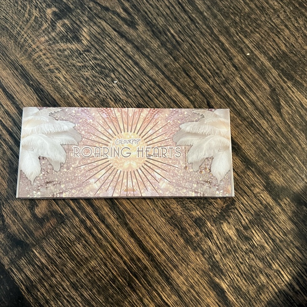 Roaring Hearts palette